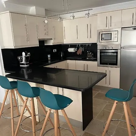 Apartamento Luxurious, Confy & Sunny In The Hearth Of Puerto Banus Marina