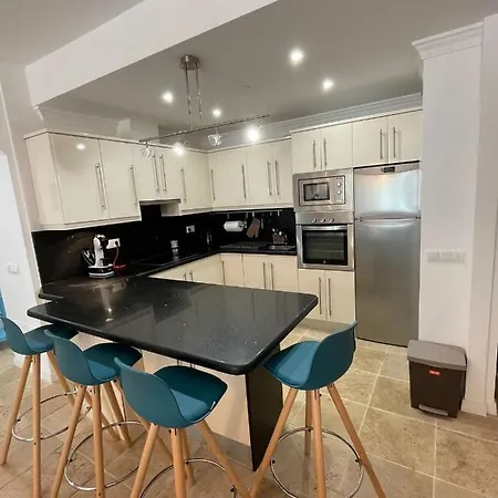 Luxurious, Confy&sunny In The Hearth Of Puerto Banùs Marina *