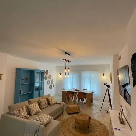 Luxurious, Confy & Sunny In The Hearth Of Puerto Banus Marina