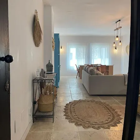 Luxurious, Confy & Sunny In The Hearth Of Puerto Banus Marina